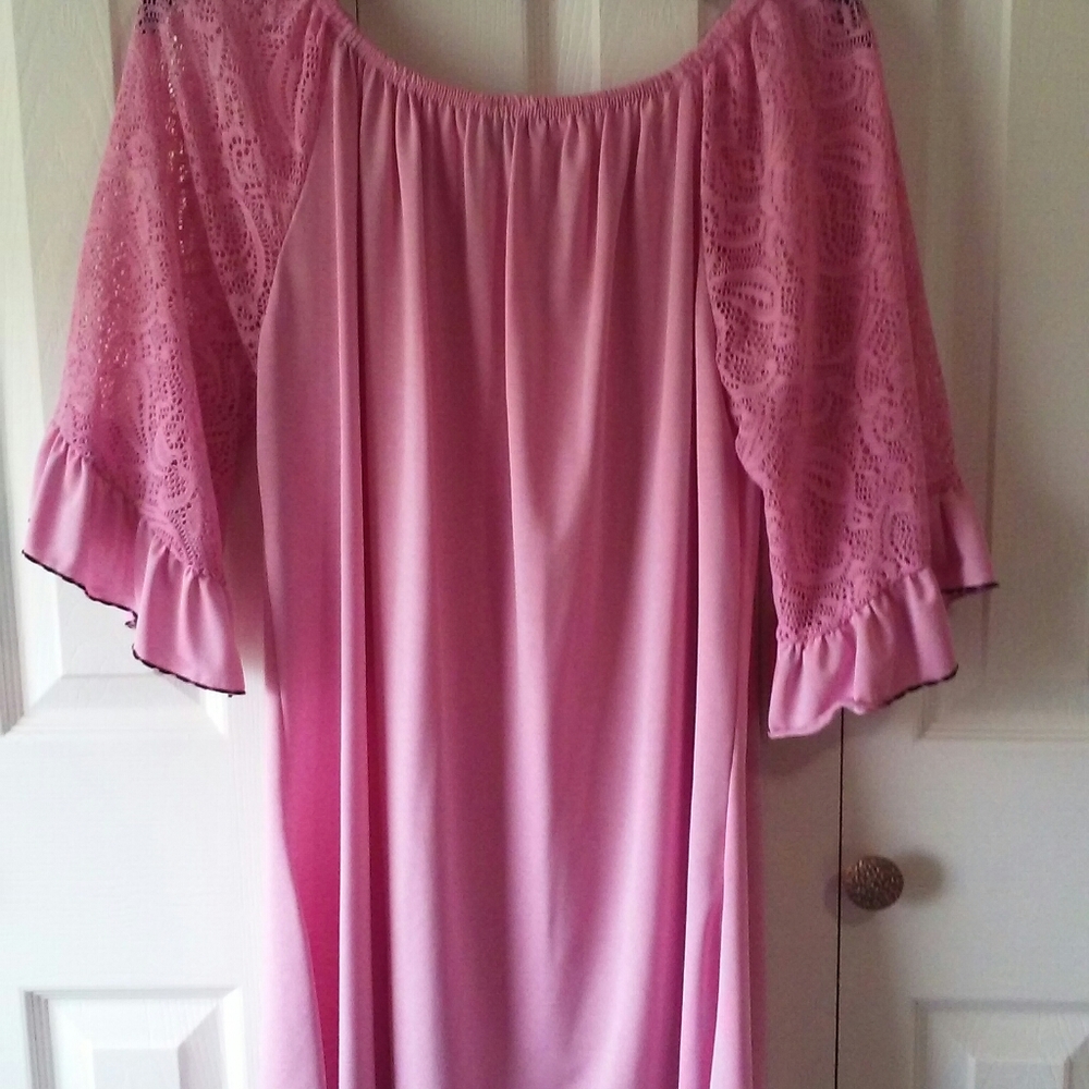 Bundle of 2 Tunics - Picture 2 of 5